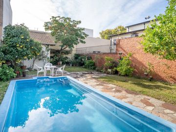 VENTA PH TIPO CASA JARDIN PILETA COCHERA EXCELENTE