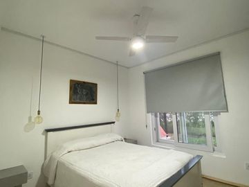 VENTA CASA 5 AMBIENTES, EN AREA 60.