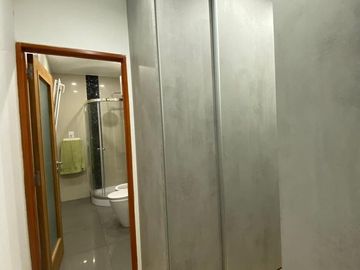 VENTA CASA 5 AMBIENTES, EN AREA 60.