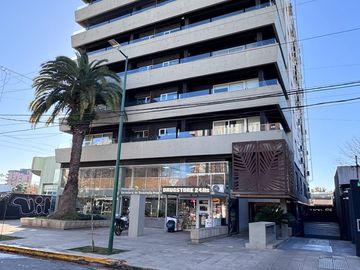 MONOAMBIENTE EN VENTA ITUZAINGO NORTE CON COCHERA