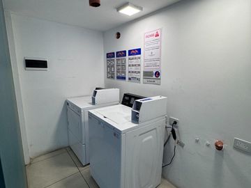 MONOAMBIENTE EN VENTA ITUZAINGO NORTE CON COCHERA