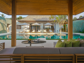 stunning luxury 4 bedrooms villa for sale