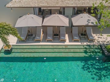 stunning luxury 4 bedrooms villa for sale