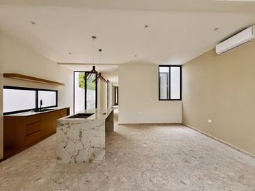 CASA EN VENTA UNA SOLA PLANTA DZITYA