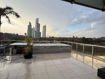 Departamento de 4 ambientes + dependencia con balcon aterrazado en