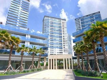 Departamento de 4 ambientes + dependencia con balcon aterrazado en