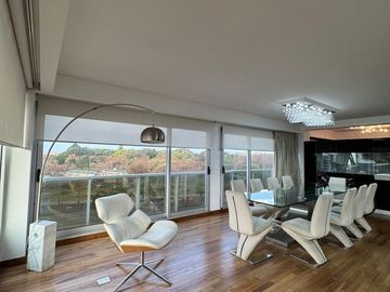 Departamento de 4 ambientes + dependencia con balcon aterrazado en