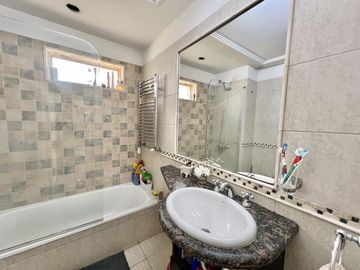 Venta Departamento 3 dormitorios en zona río