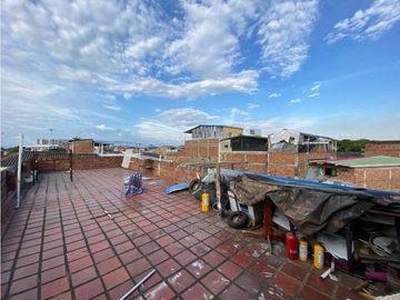 CASA EN VENTA POPULAR CALI NORTE ESQUINERA 3 PISOS INDEPENDIENTES