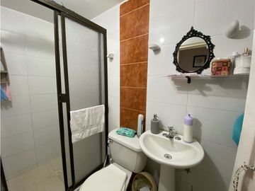 CASA EN VENTA POPULAR CALI NORTE ESQUINERA 3 PISOS INDEPENDIENTES