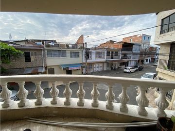 CASA EN VENTA POPULAR CALI NORTE ESQUINERA 3 PISOS INDEPENDIENTES