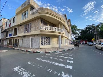CASA EN VENTA POPULAR CALI NORTE ESQUINERA 3 PISOS INDEPENDIENTES