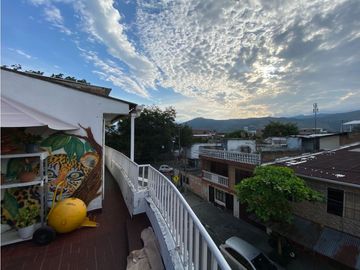 CASA EN VENTA POPULAR CALI NORTE ESQUINERA 3 PISOS INDEPENDIENTES