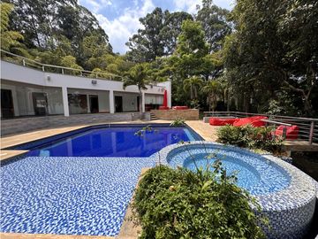 CASA CAMPESTRE EN VENTA, MEDIO DAPA, NORTE, CALI, YUMBO
