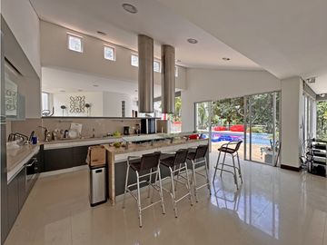 CASA CAMPESTRE EN VENTA, MEDIO DAPA, NORTE, CALI, YUMBO