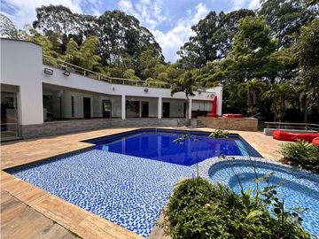 CASA CAMPESTRE EN VENTA, MEDIO DAPA, NORTE, CALI, YUMBO