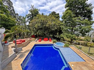 CASA CAMPESTRE EN VENTA, MEDIO DAPA, NORTE, CALI, YUMBO