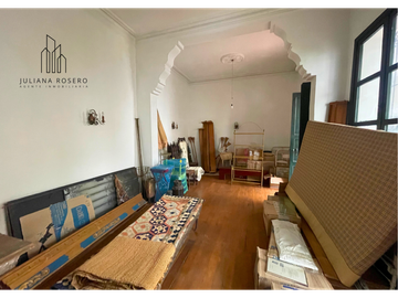 VENDO / ARRIENDO CASA COLONIAL EN EL CENTRO HISTORICO