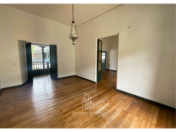 VENDO / ARRIENDO CASA COLONIAL EN EL CENTRO HISTORICO