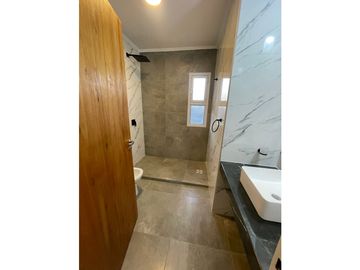 DUPLEX A ESTRENAR ZONA JAURETCHE Y BROWN