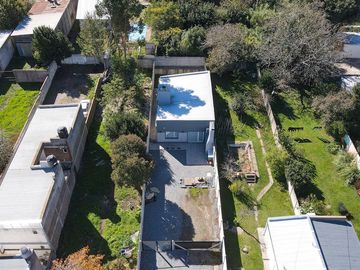 EN VENTA CASA 2 DORM. SEMI NUEVA VILLA ITALIA