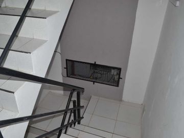 DEPARTAMENTO MONOAMBIENTE  VENTA  LANUS OESTE