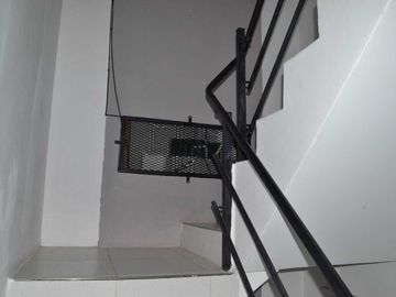 DEPARTAMENTO MONOAMBIENTE  VENTA  LANUS OESTE