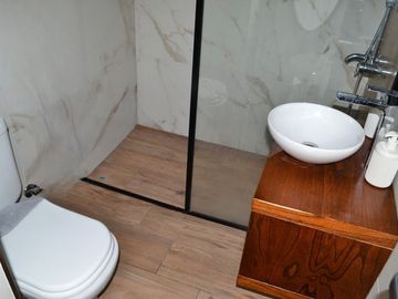 DEPARTAMENTO MONOAMBIENTE  VENTA  LANUS OESTE