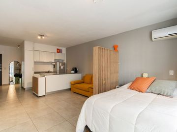 Monoambiente en VENTA en Belgrano con balcon