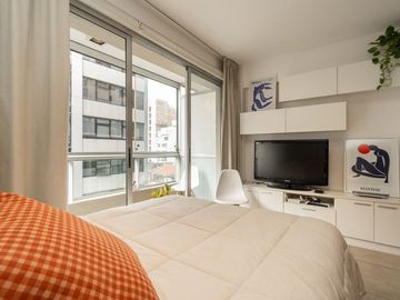 Monoambiente en VENTA en Belgrano con balcon