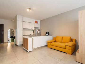 Monoambiente en VENTA en Belgrano con balcon