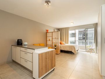 Monoambiente en VENTA en Belgrano con balcon