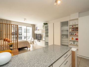 Monoambiente en VENTA en Belgrano con balcon