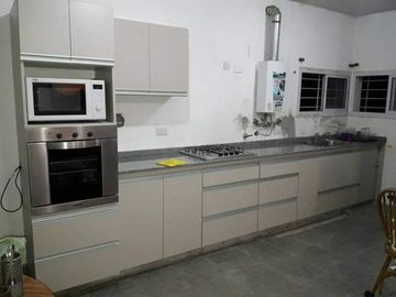 VENTA CASA 2 DORMITORIOS - VILLA PARQUE SANTA ANA
