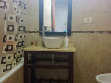VENTA DE CASA DÚPLEX y MONOAMBIENTE VILLA ELVIRA