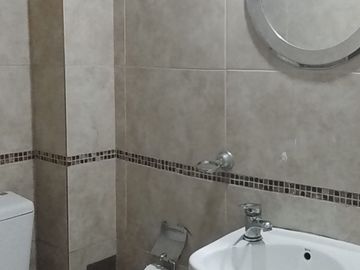 VENTA DE CASA DÚPLEX y MONOAMBIENTE VILLA ELVIRA