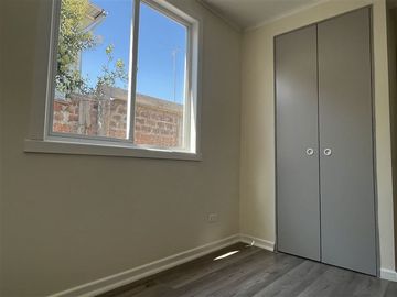 Casa en Venta en Venta Casa, 3D 1B 2E, Los Rubíes, San Bernardo.