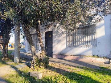 VENTA PH tipo casa 2 amb - patio, Libertad, Merlo
