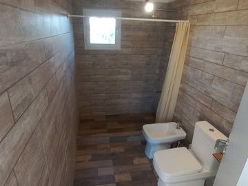 CASA EN VENTA DE 4 AMBIENTES EN SANTA ISABEL II
