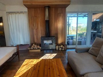 CASA EN VENTA DE 4 AMBIENTES EN SANTA ISABEL II