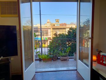 VENDE DEPARTAMENTO 3 AMB DEVOTO LUMINOSO C/BALCON
