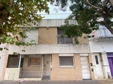PH TIPO CASA 3 AMB CON JARDÍN, QUINCHO Y GALPÓN