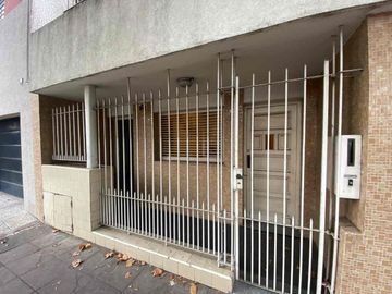PH TIPO CASA 3 AMB CON JARDÍN, QUINCHO Y GALPÓN