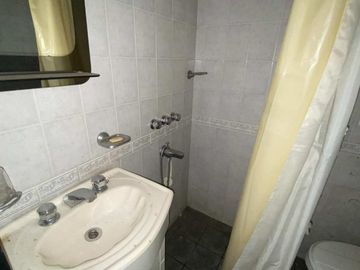 PH TIPO CASA 3 AMB CON JARDÍN, QUINCHO Y GALPÓN