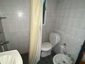 PH TIPO CASA 3 AMB CON JARDÍN, QUINCHO Y GALPÓN