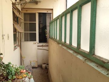 VENTA  4 AMB SEMIPISO EN CABALLITO CON DEPENDENCIA