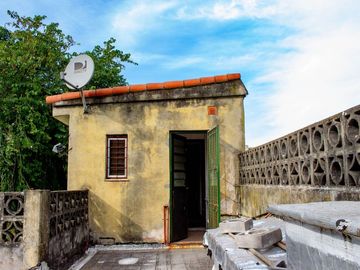 Gral Rodriguez,Casa numerosos amb Apto Profesional