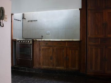 Gral Rodriguez,Casa numerosos amb Apto Profesional