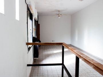 Gral Rodriguez,Casa numerosos amb Apto Profesional