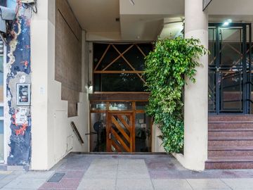 VENTA DEPTO 4 AMB CASEROS C/COCHERA APTO CREDITO